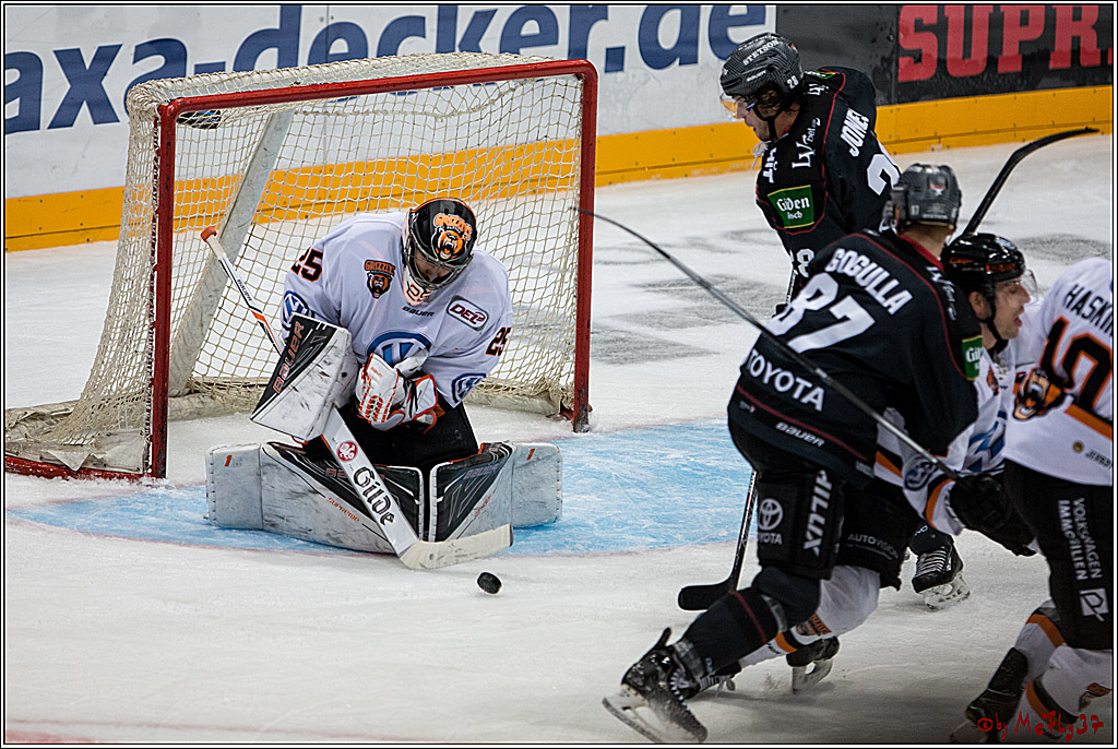 Koelner Haie - Grizzlys Wolfsburg, 16.10.2016, 16.10.2016